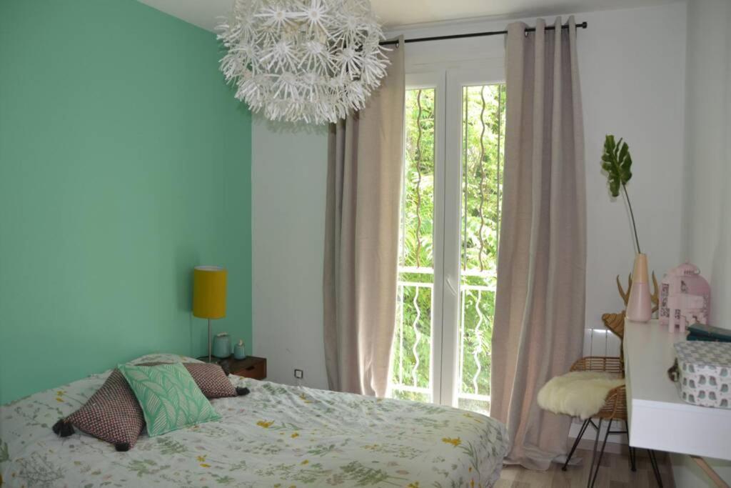 Appartement Lumineux Et Calme Avec Terrasse อาวีญง ภายนอก รูปภาพ