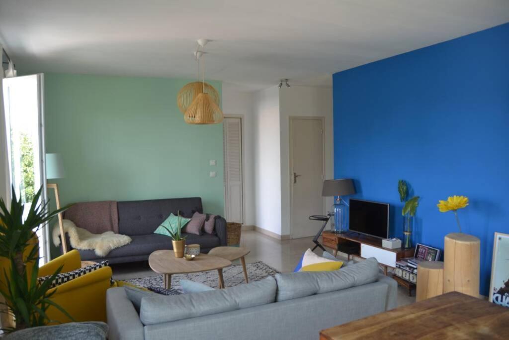 Appartement Lumineux Et Calme Avec Terrasse อาวีญง ภายนอก รูปภาพ